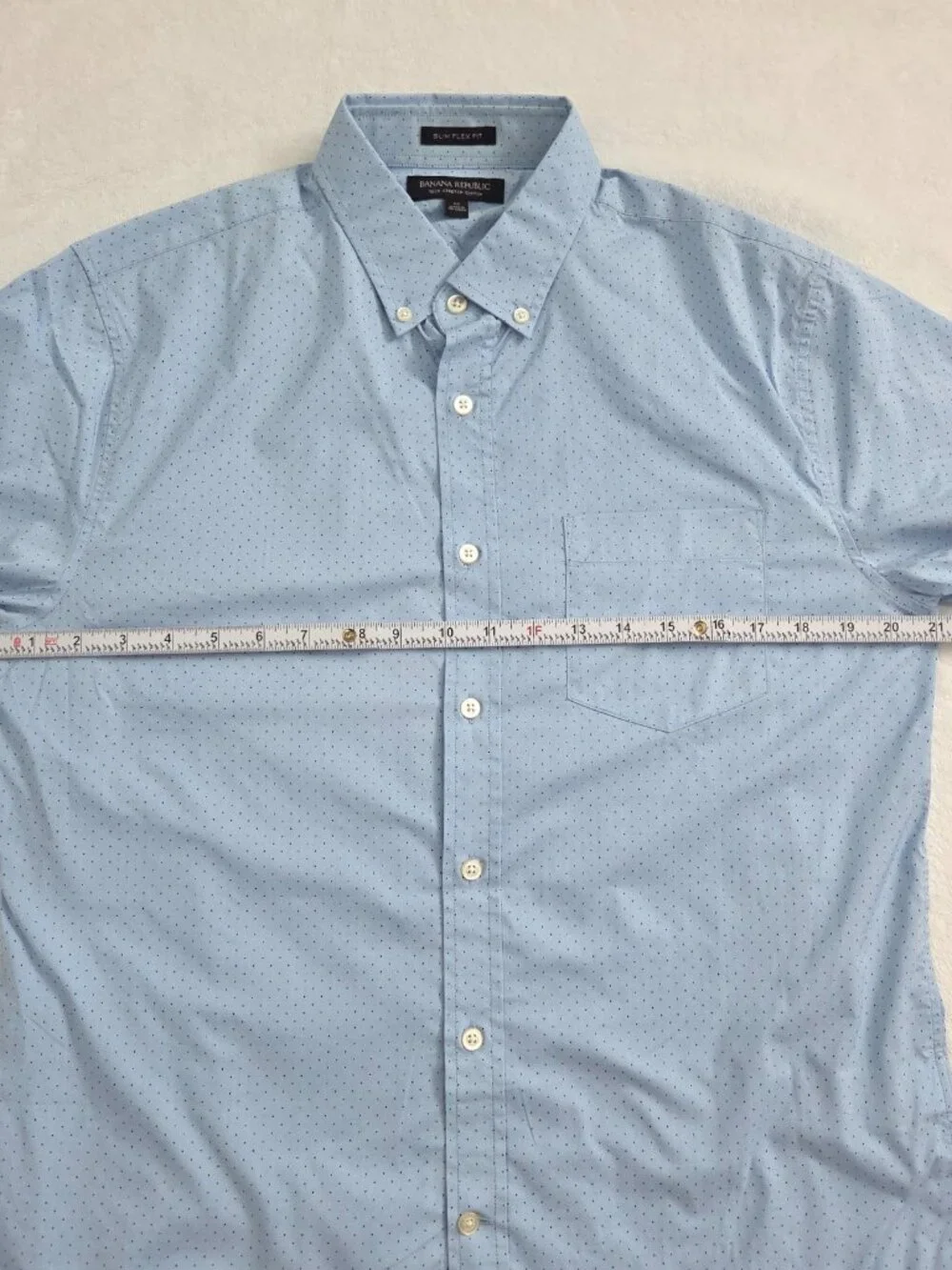Banana Republic Slim Tech Stretch Cotton Shirt Mens Medium Blue Polka Dot Button